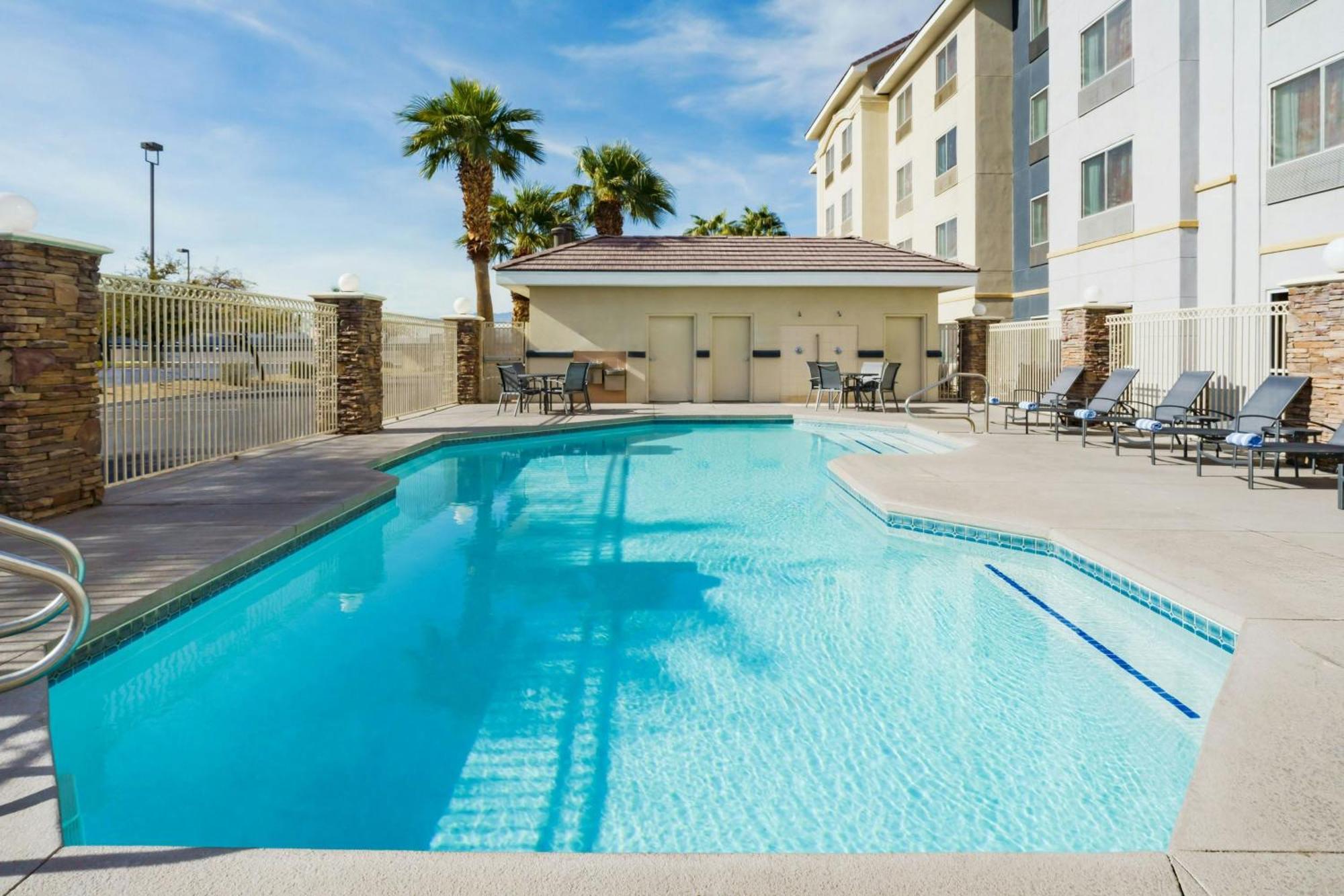 Hotel Fairfield By Marriott & Vegas Stadium Area Las Vegas