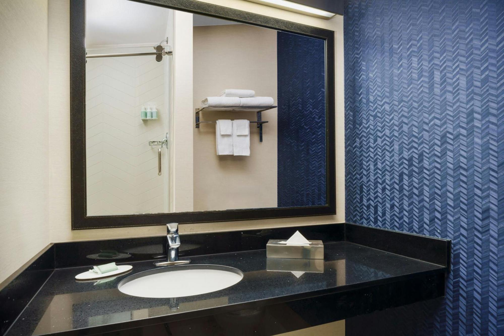 Fairfield By Marriott & Vegas Stadium Area Hotel