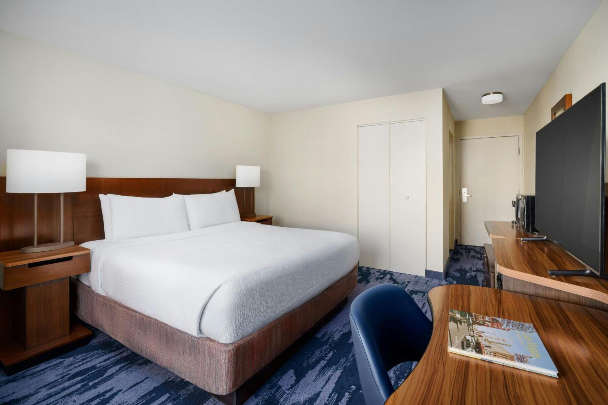 Fairfield By Marriott & Vegas Stadium Area