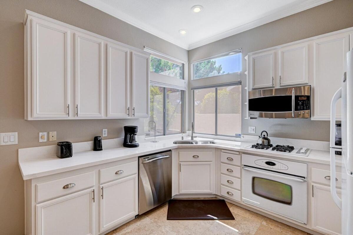 Сasa de vacaciones Gorgeous Townhome In Summerlin *