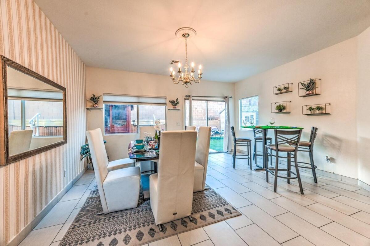 Сasa de vacaciones Vegas Vibes 4br With Poolspa, Perfect For Groups Las Vegas