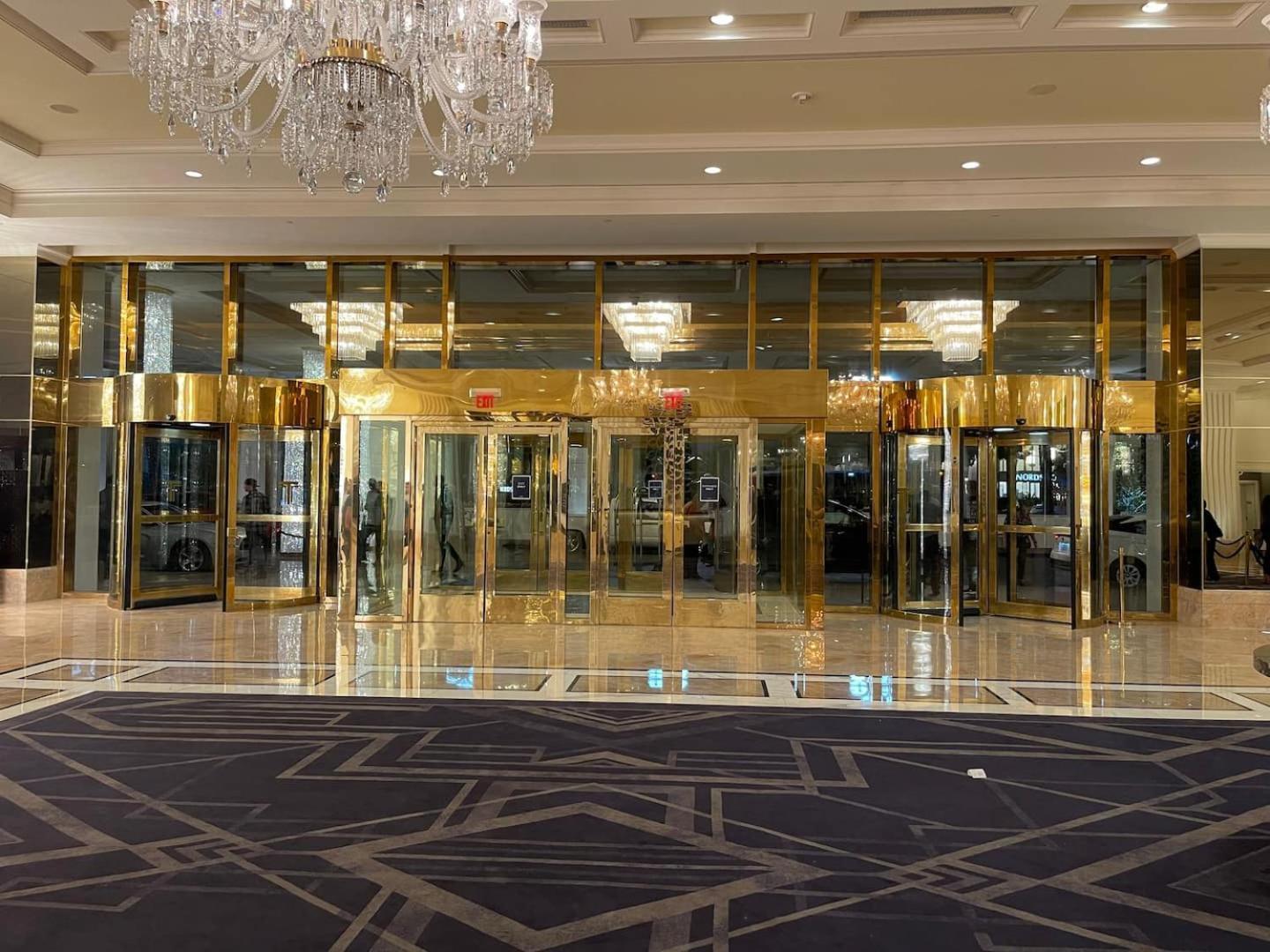 Five Star Trump No And Cleaning Fees Las Vegas