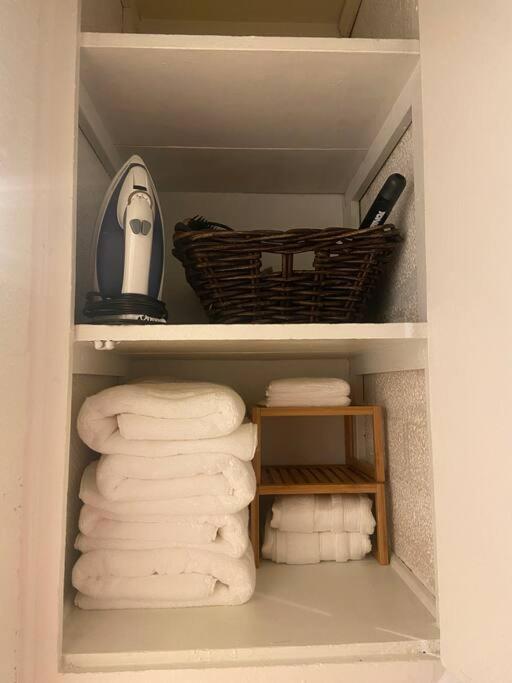 *free Parking Near Strip Cozy 2br Side: A Сasa de vacaciones *