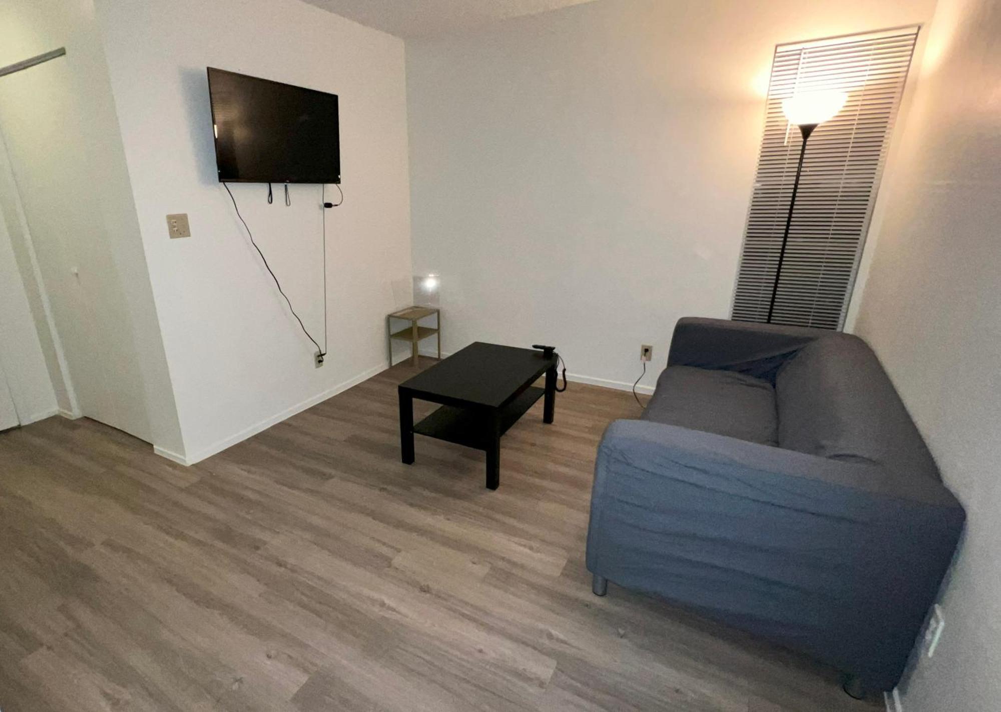 Сasa de vacaciones 2 To 6 Bedroom Walk To Strip Mgm Casino Shop Club