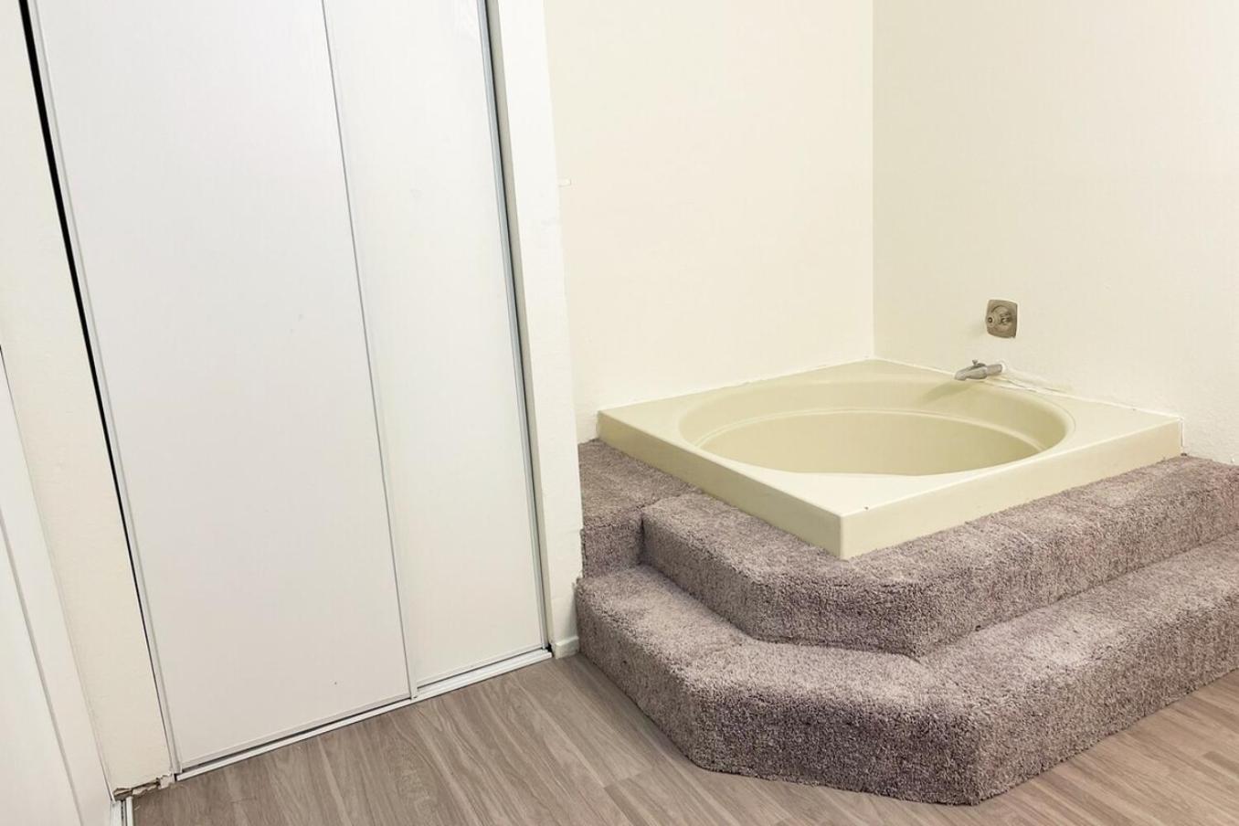 2 To 6 Bedroom Walk To Strip Mgm Casino Shop Club Las Vegas