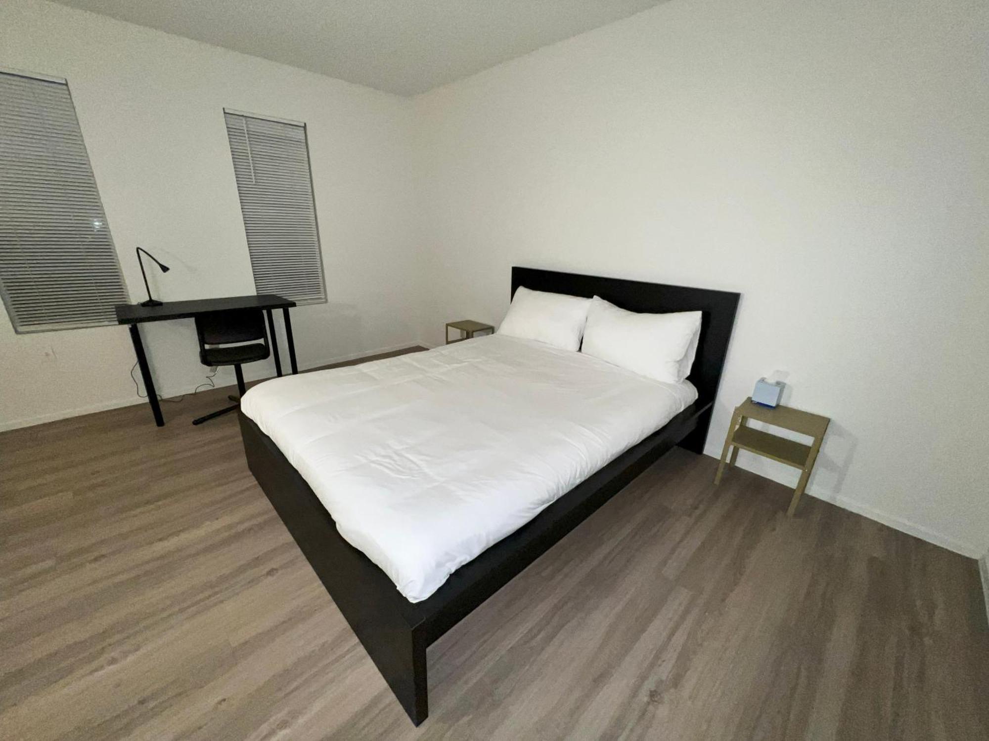 2 To 6 Bedroom Walk To Strip Mgm Casino Shop Club Сasa de vacaciones Las Vegas