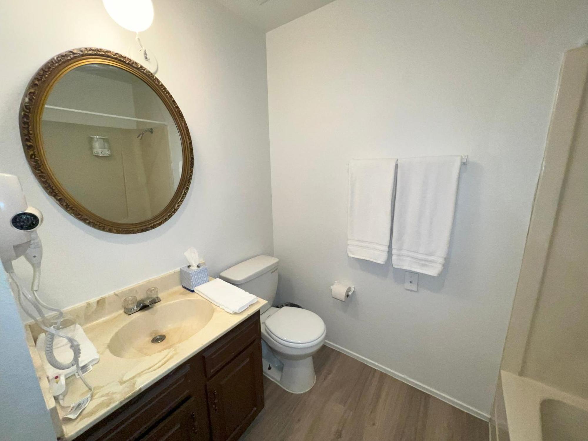 2 To 6 Bedroom Walk To Strip Mgm Casino Shop Club Las Vegas