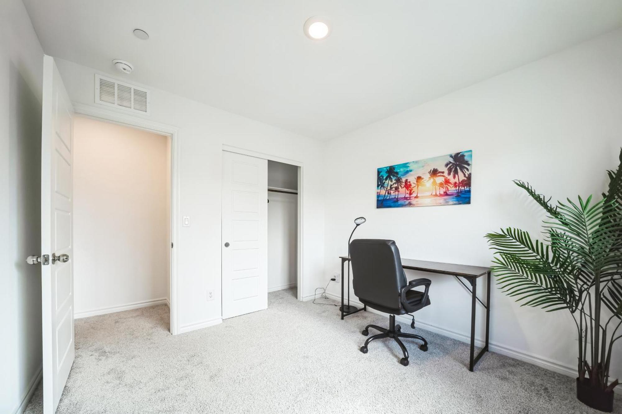 New-available 1rst-stylish-mins To Summerlin Med-special Reduced Rates-nurses & Doctors Las Vegas