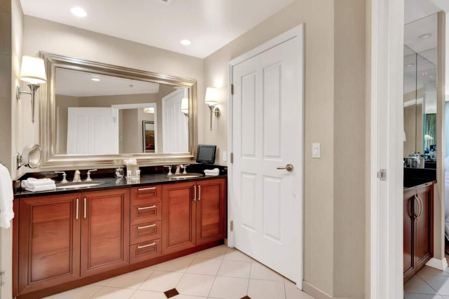 Mgm 1 Bedroom Balcony And Or Luxury Сasa de vacaciones Las Vegas