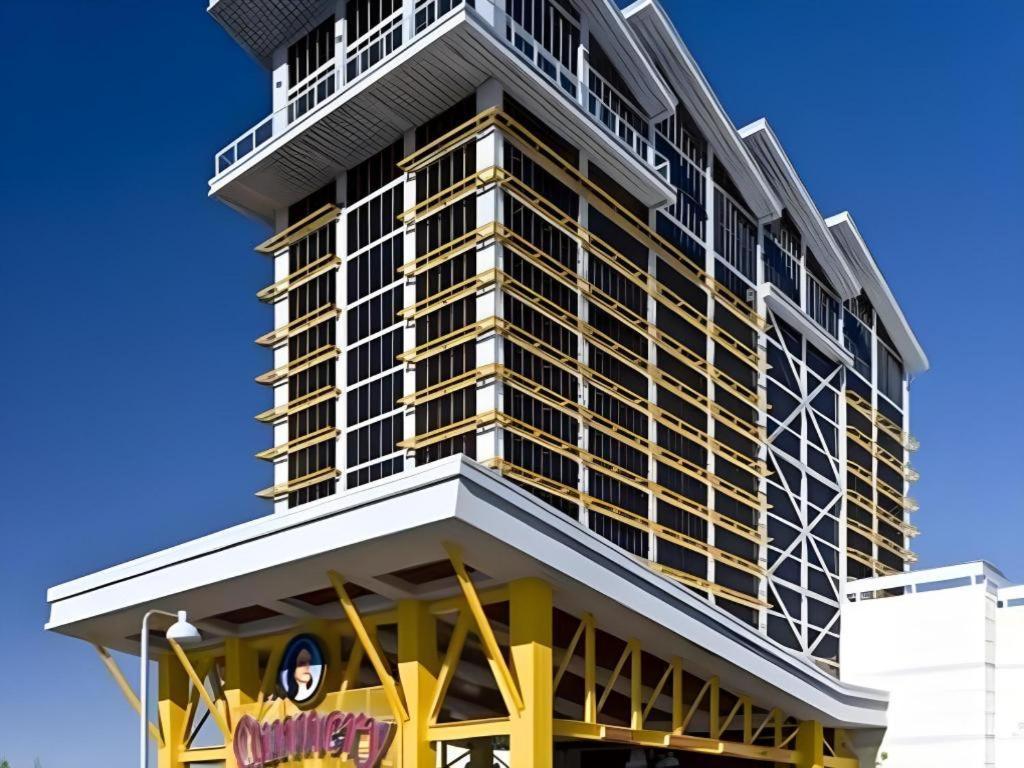 Eastside Cannery Casino