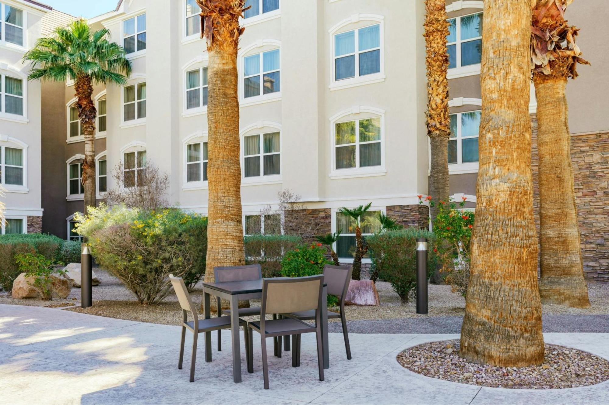 By Marriott Vegas Stadium Area 3* Las Vegas