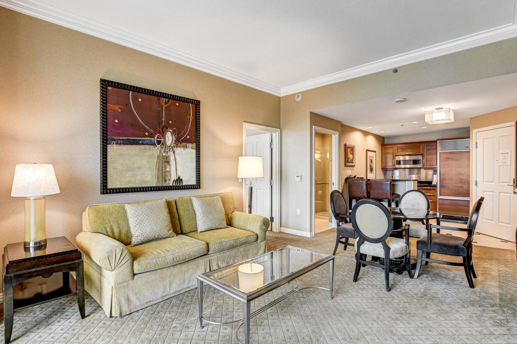 The Signature Mgm By Zelloo *
