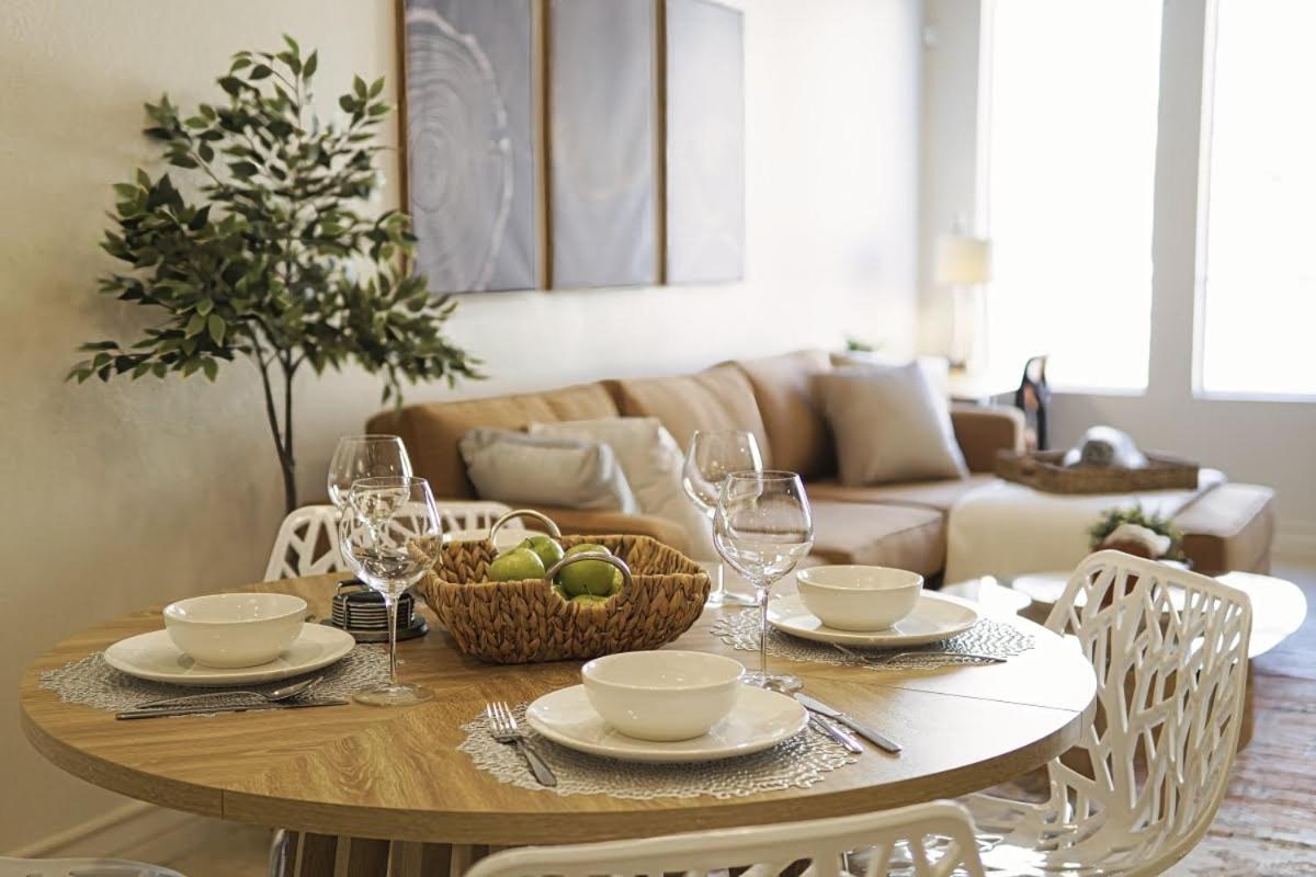 Apartment Dwell Descans - Restful Haven Steps To Vegas Strip Las Vegas