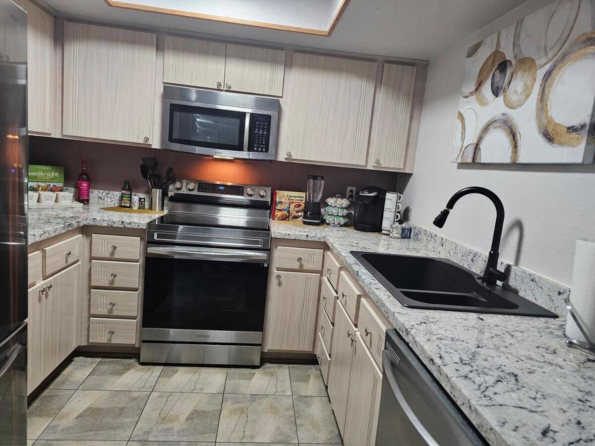 Affordable 2br Utilities Paid * Las Vegas
