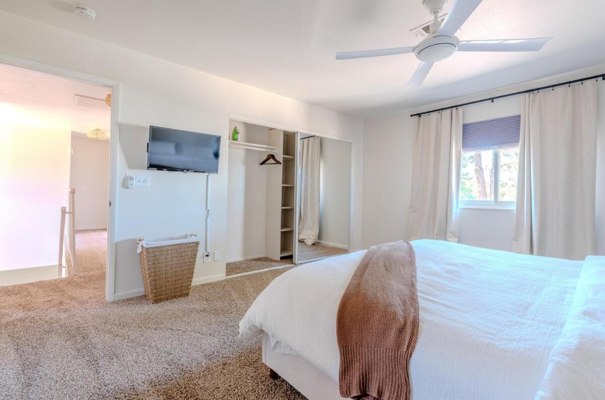 Spacious Lux Estate L 8 Mins To Strip Villa Las Vegas