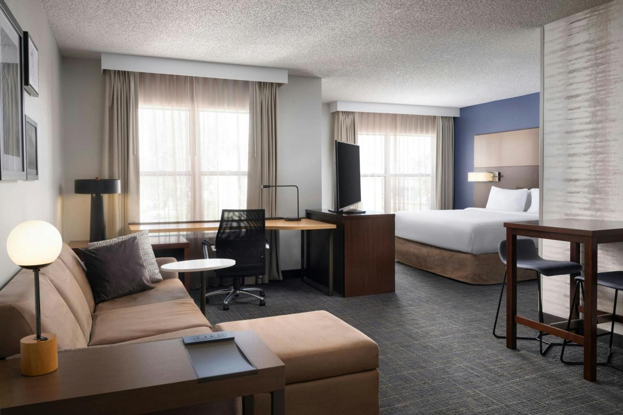 By Marriott Vegas Henderson/green Valley 3* Las Vegas