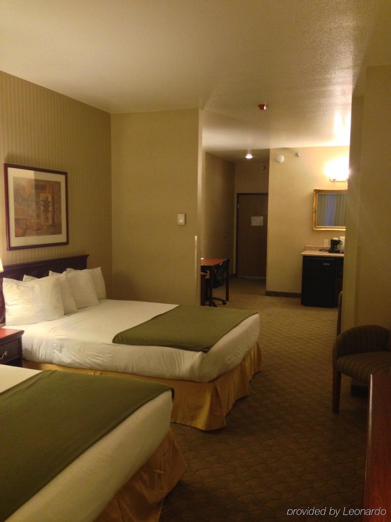 Express And - Henderson By Ihg 3*