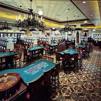 Silver Sevens Y Casino Hotel