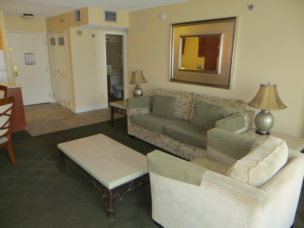 Jockey Center Strip Apartahotel 3*