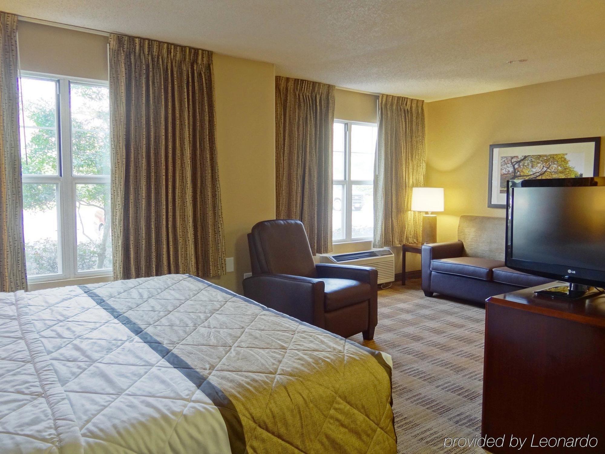 Mainstay Vegas Flamingo Hotel