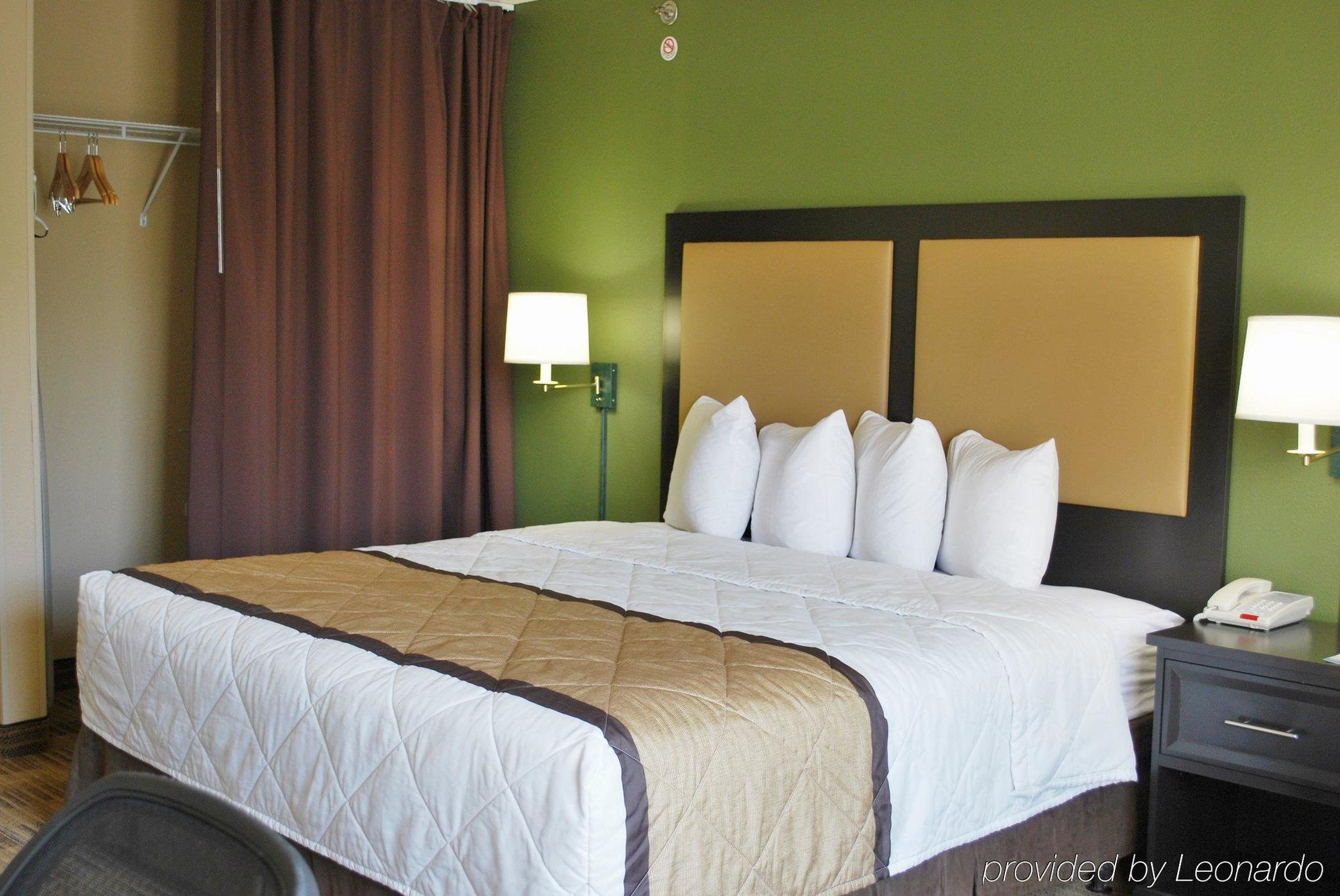 Mainstay Vegas Convention Center Hotel 2*