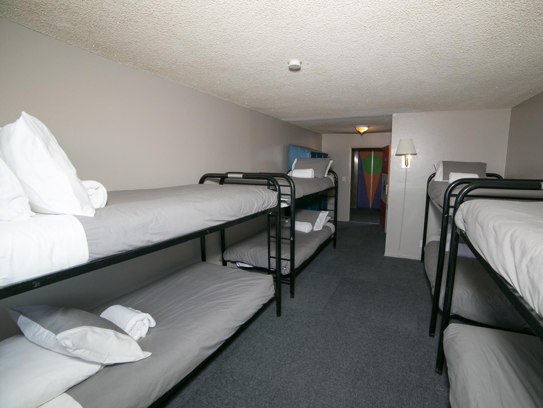 Vegas Hostal *