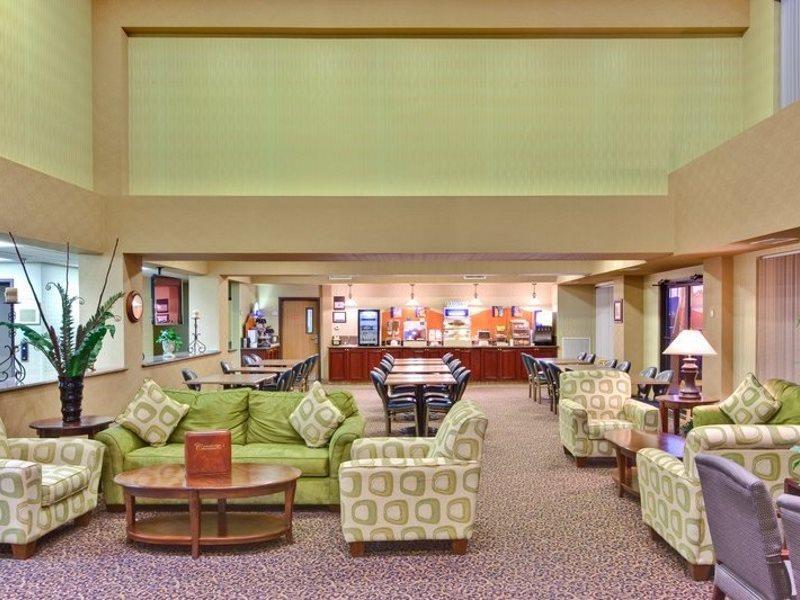Express And - Henderson By Ihg