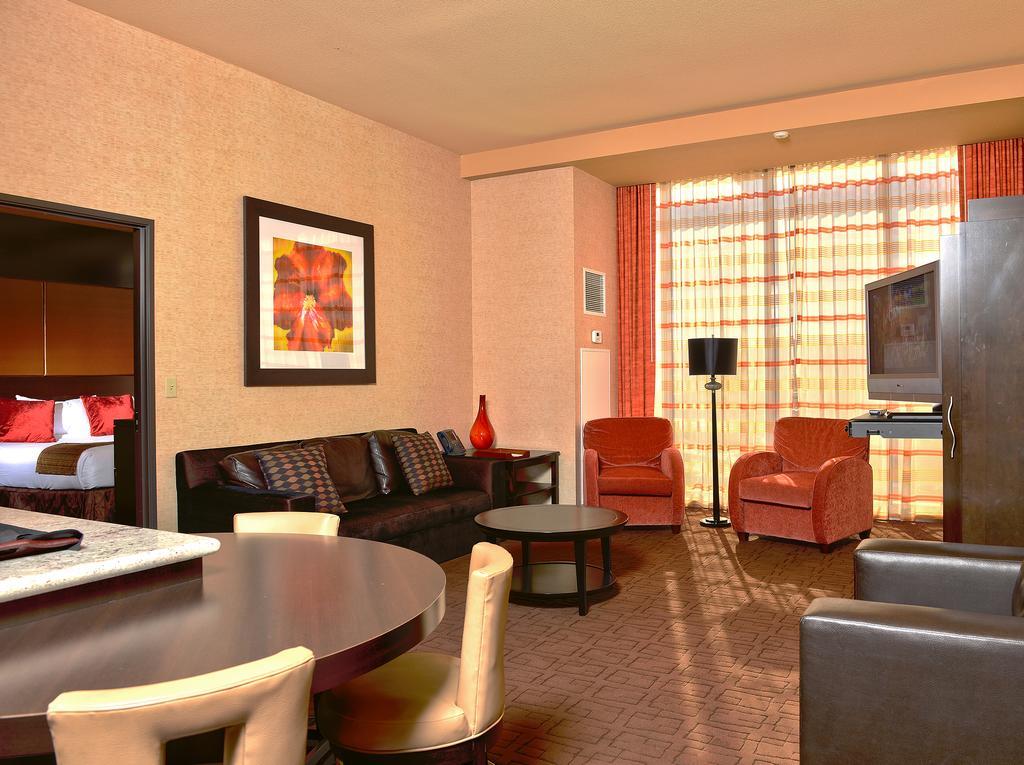 Resort Eastside Cannery Casino 3*