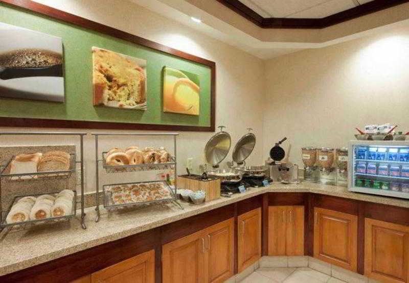 Fairfield By Marriott & Vegas Stadium Area Hotel