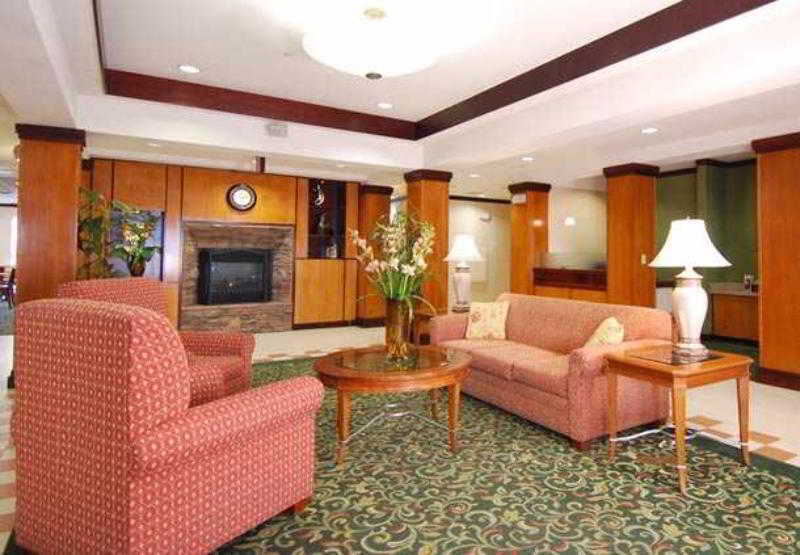 Fairfield By Marriott & Vegas Stadium Area 3*