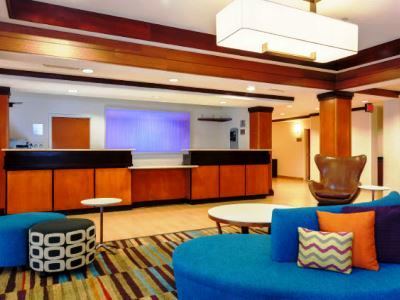 Fairfield By Marriott & Vegas Stadium Area Hotel 3*