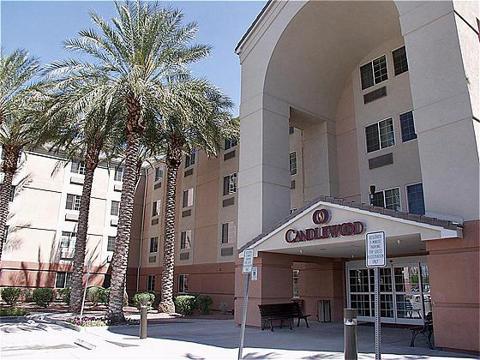 Sonesta Simply Vegas Convention Center Hotel 3*
