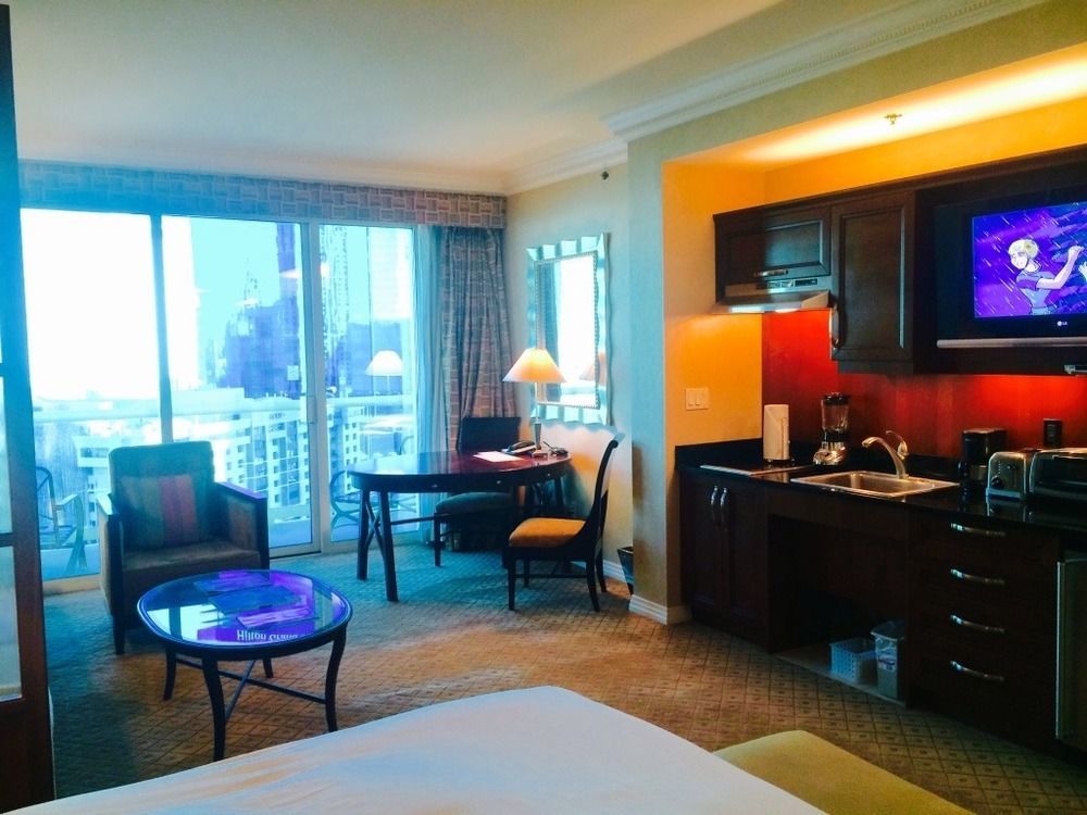 Apartment 888 Deluxe Suite At Signature Condo Hotel