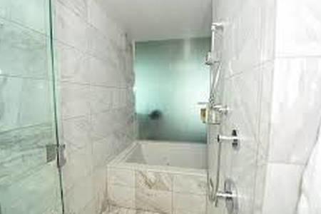 Luxury At Palms Place 4*