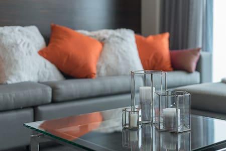 Luxury At Palms Place 4*