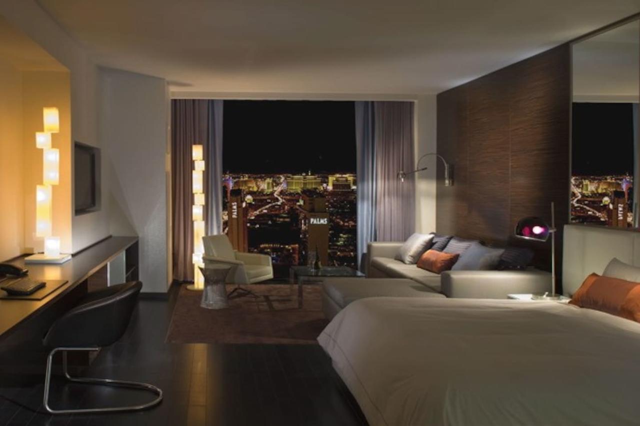 Apartahotel Luxury At Palms Place 4*