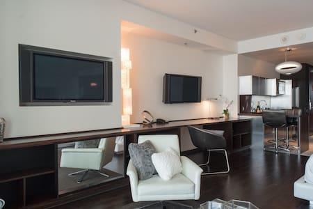 Luxury At Palms Place Apartahotel Las Vegas