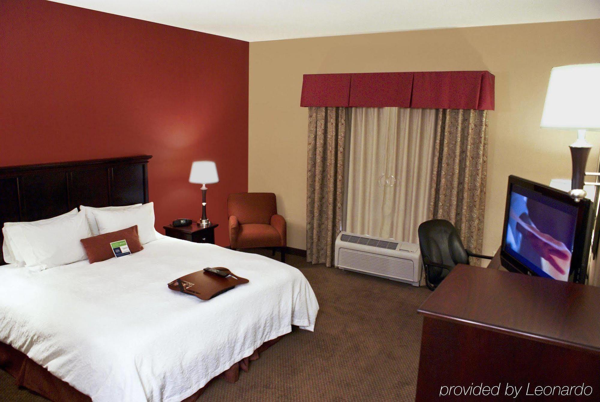 Hampton Vegas/north Speedway Hotel 3*