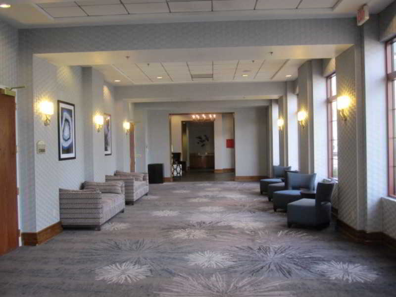 Hotel Hampton Tropicana Vegas 3*