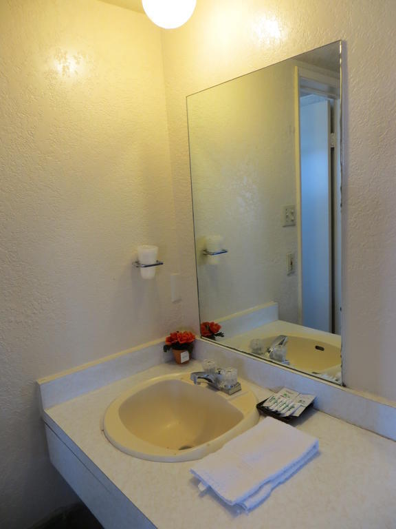 El Mirador Motel