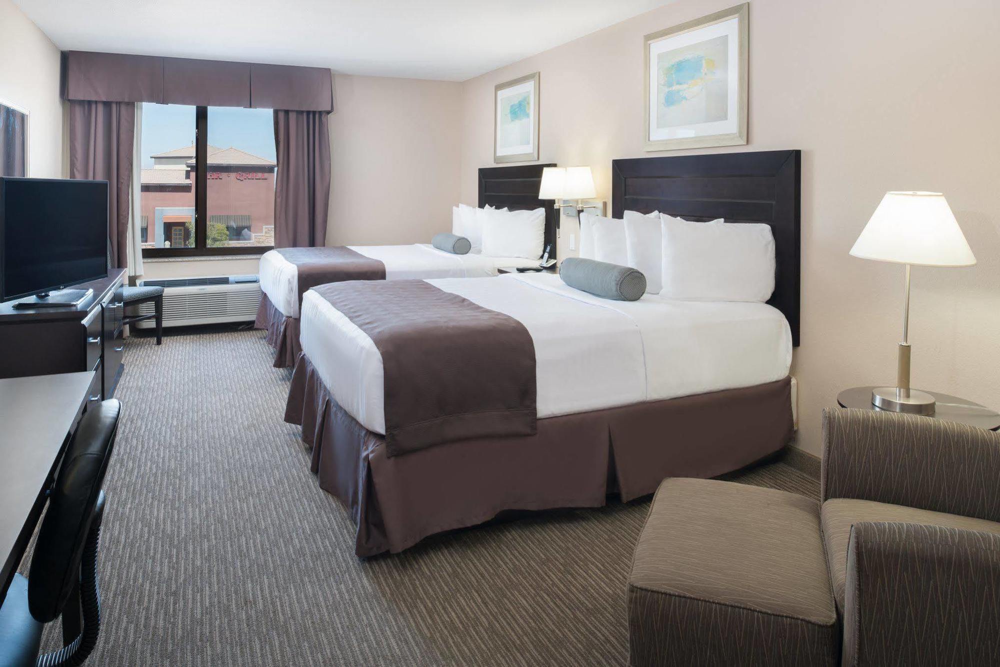 Western Vegas South Henderson Hotel 3*