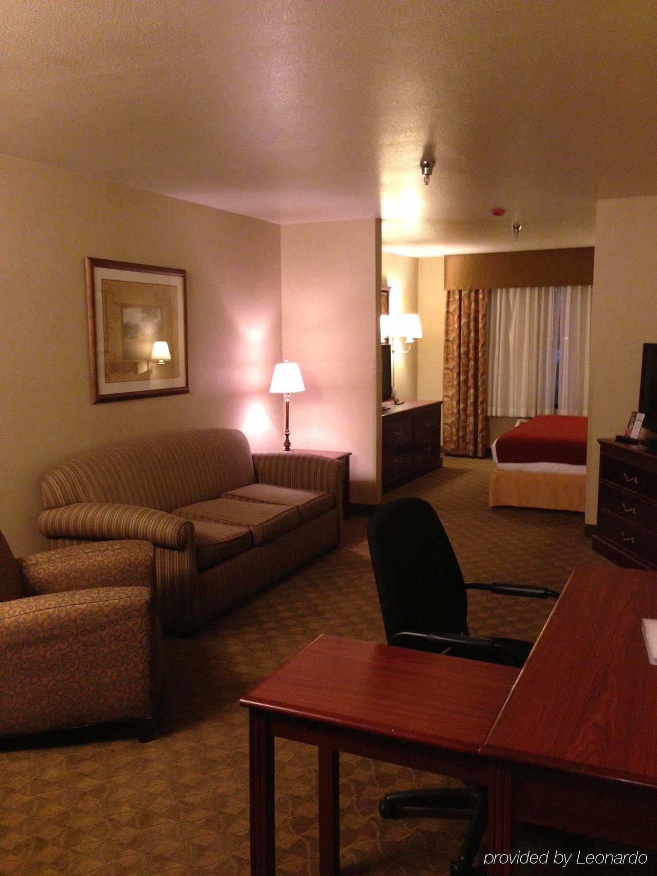 Express And - Henderson By Ihg 3*
