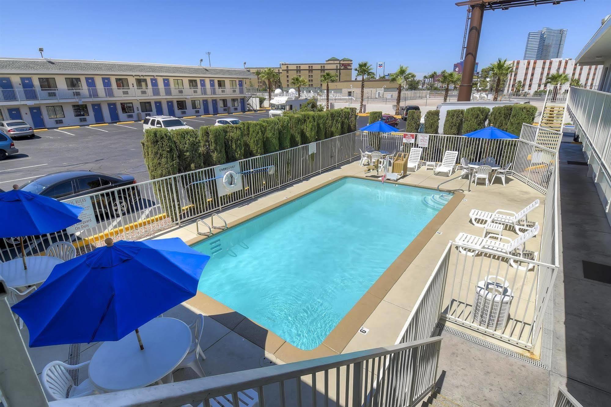 6-las Vegas, Nv - I-15 Stadium Hotel