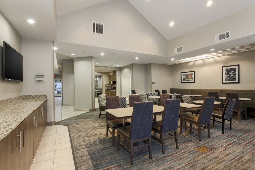 By Marriott Vegas Stadium Area Hotel 3*