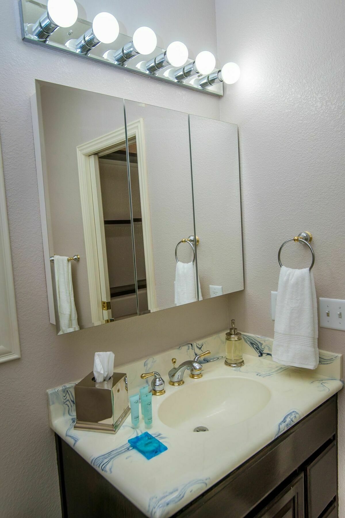 Luxury 6br 10min To Lv Strip Sleeps 20 Las Vegas