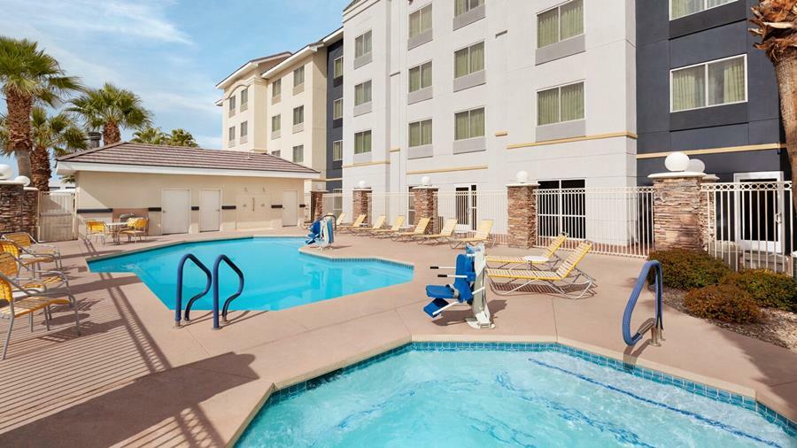 Fairfield By Marriott & Vegas Stadium Area 3* Las Vegas