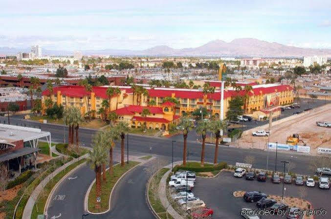La Quinta By Wyndham Vegas Airport N Conv. Hotel 3*