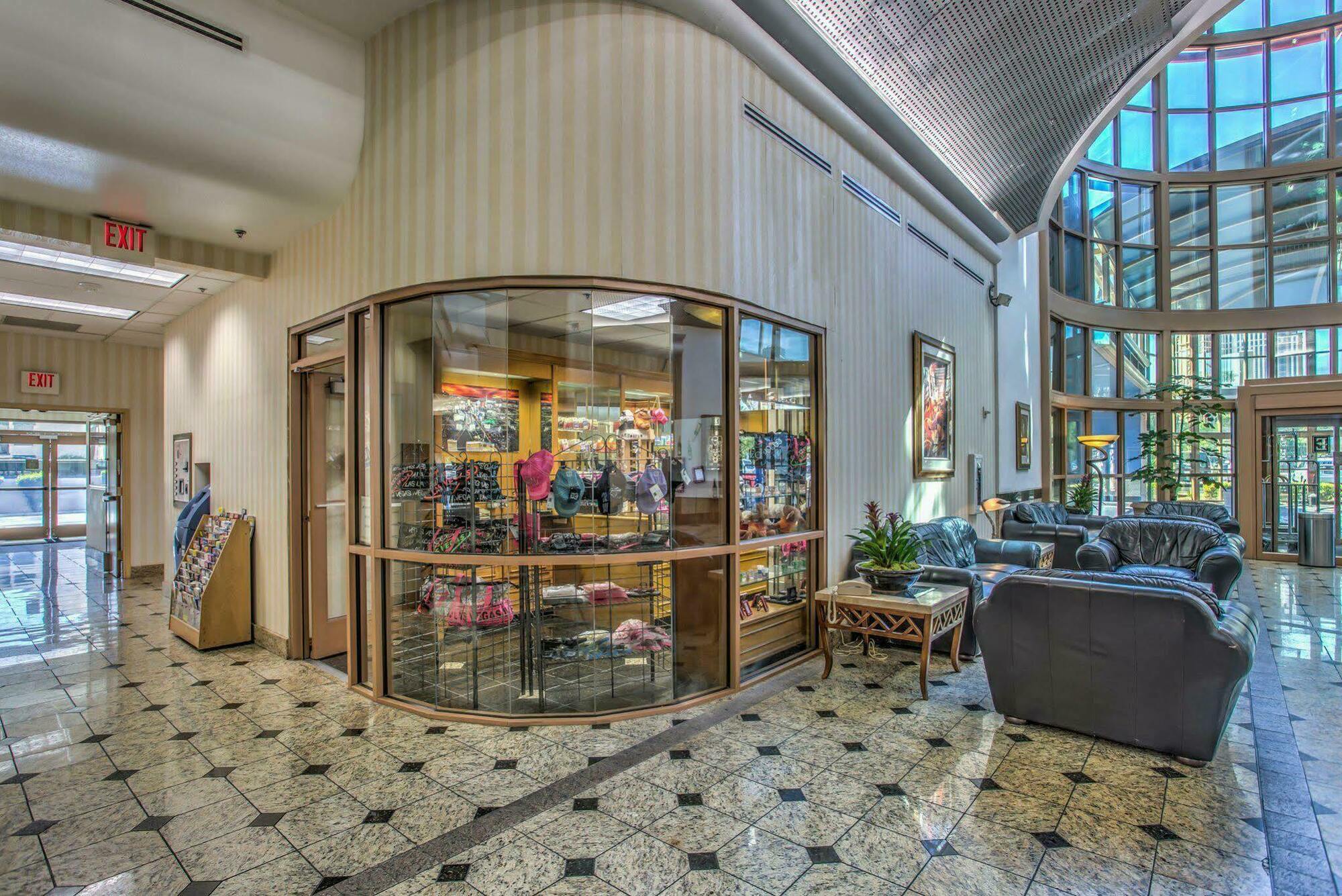 Embassy Vegas Convention Center Paradise Road Hotel 4*