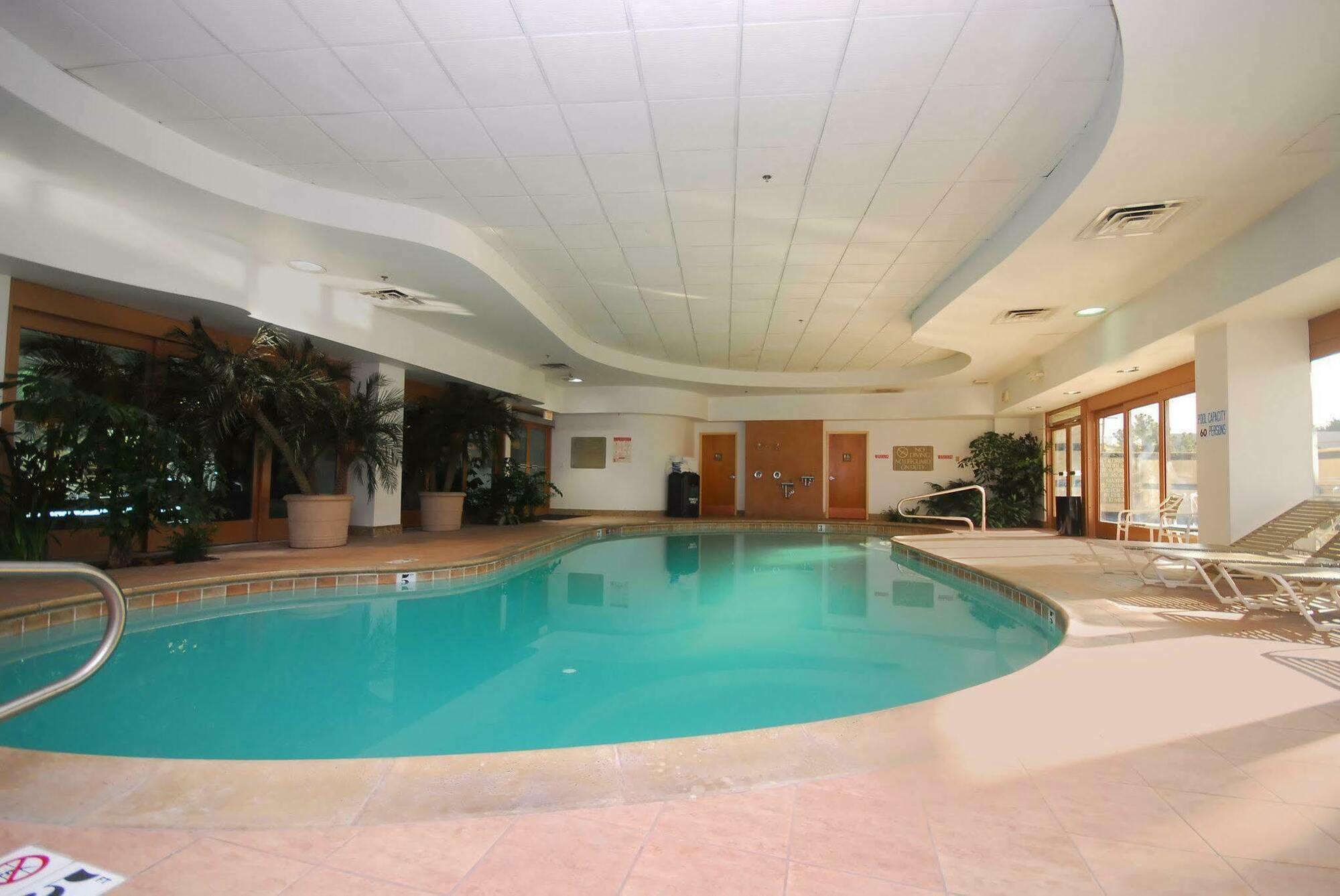 Embassy Vegas Convention Center Paradise Road 4*
