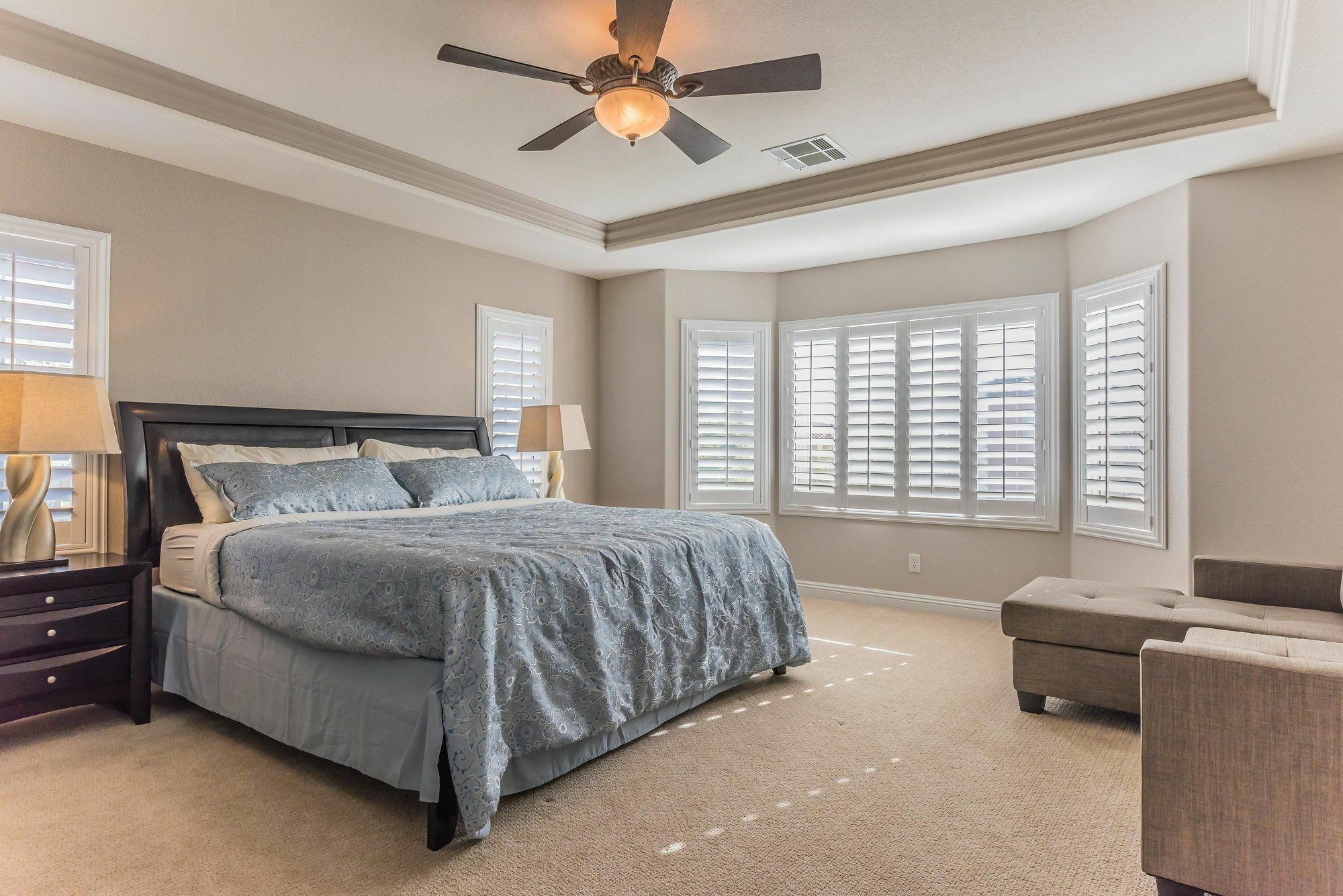 Apartment Luxurious 4br 9min To Lv Strip Sleeps 16